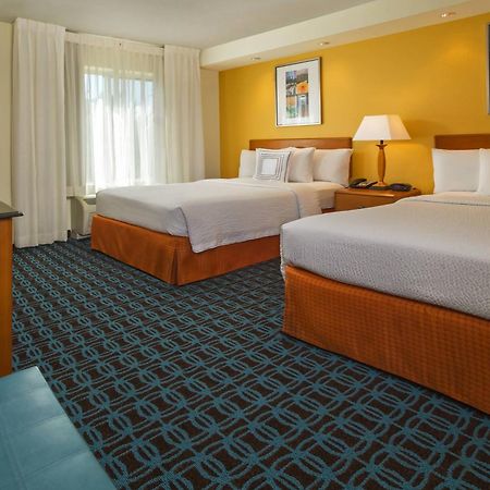 Fairfield Inn And Suites Уилсън Екстериор снимка