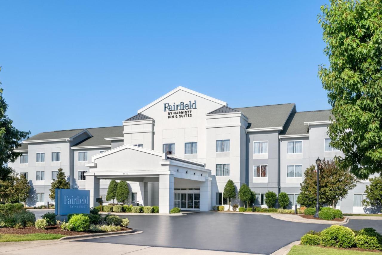 Fairfield Inn And Suites Уилсън Екстериор снимка