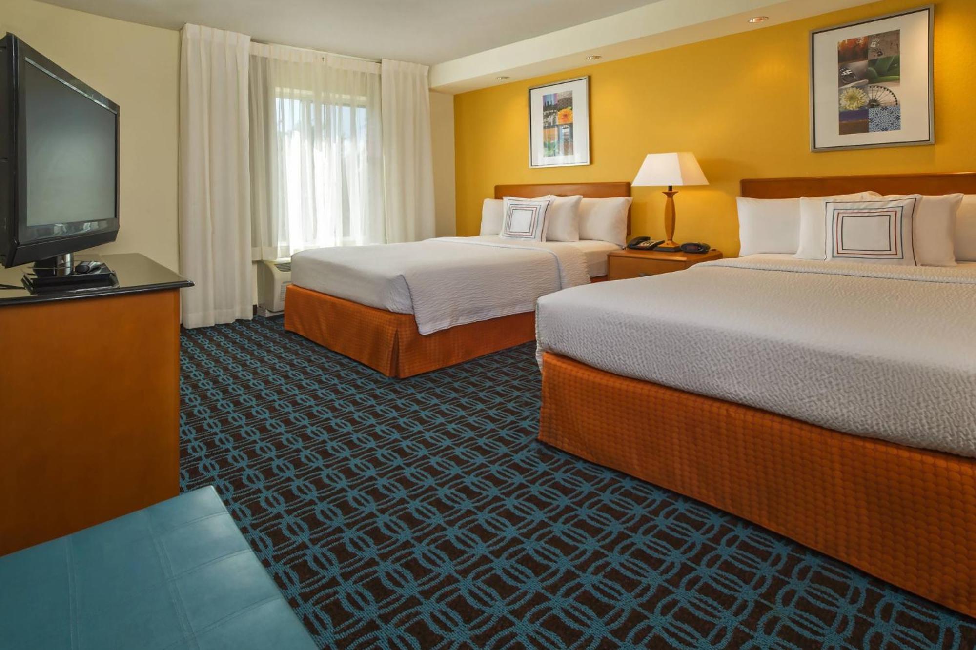 Fairfield Inn And Suites Уилсън Екстериор снимка