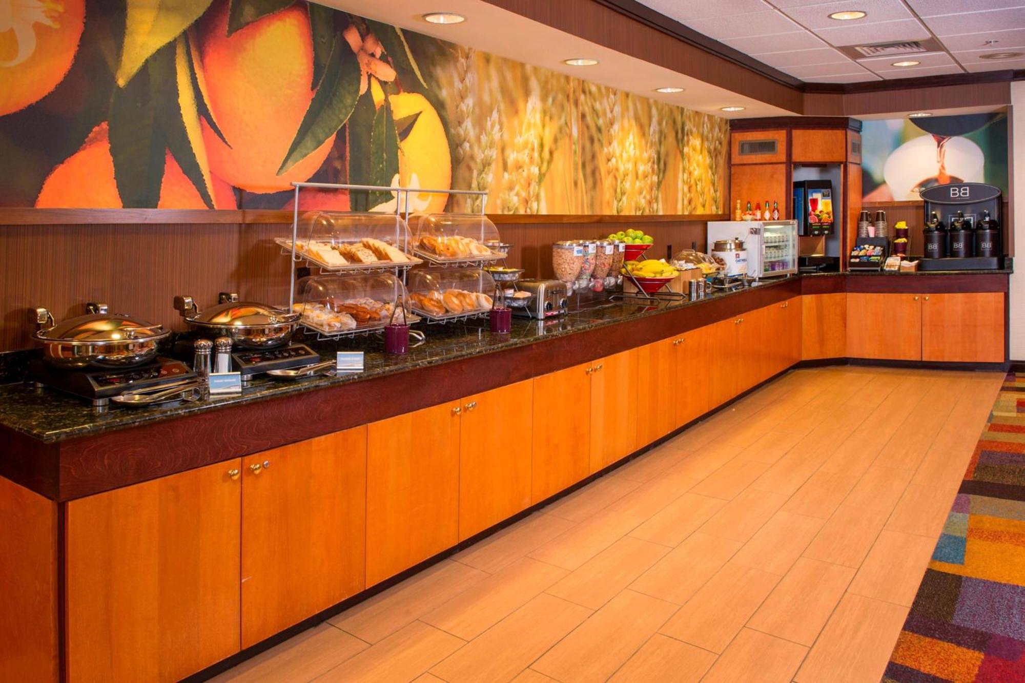 Fairfield Inn And Suites Уилсън Екстериор снимка