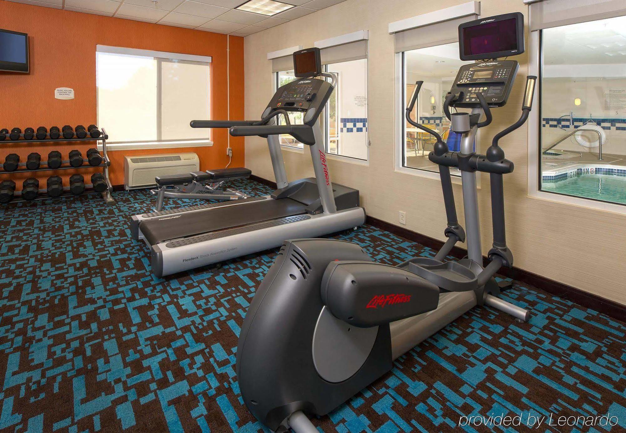 Fairfield Inn And Suites Уилсън Екстериор снимка